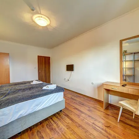 Complex Silver Hills Ξενοδοχείο με διαμερίσματα 3*