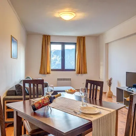 Complex Silver Hills Hotel apartamentowy Smolan