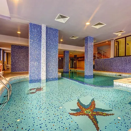 Ξενοδοχείο με διαμερίσματα Complex Silver Hills Σμόλιαν