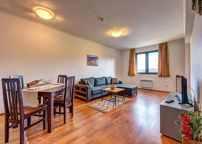 Aparthotel Complex Silver Hills Smolyan